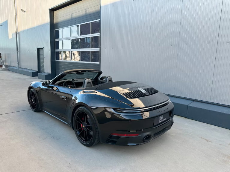 Porsche 992 Carrera GTS