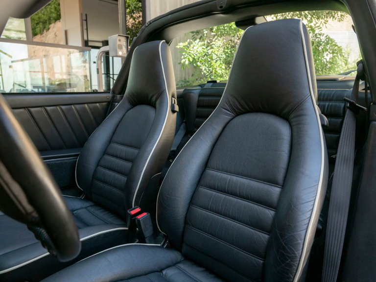 Porsche 911 Carrera 3.2 WTL