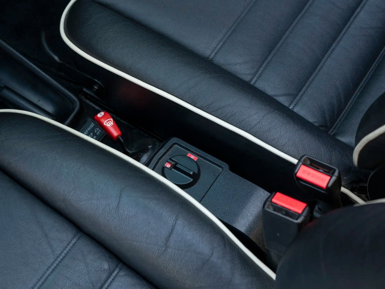 Porsche 911 Carrera 3.2 WTL