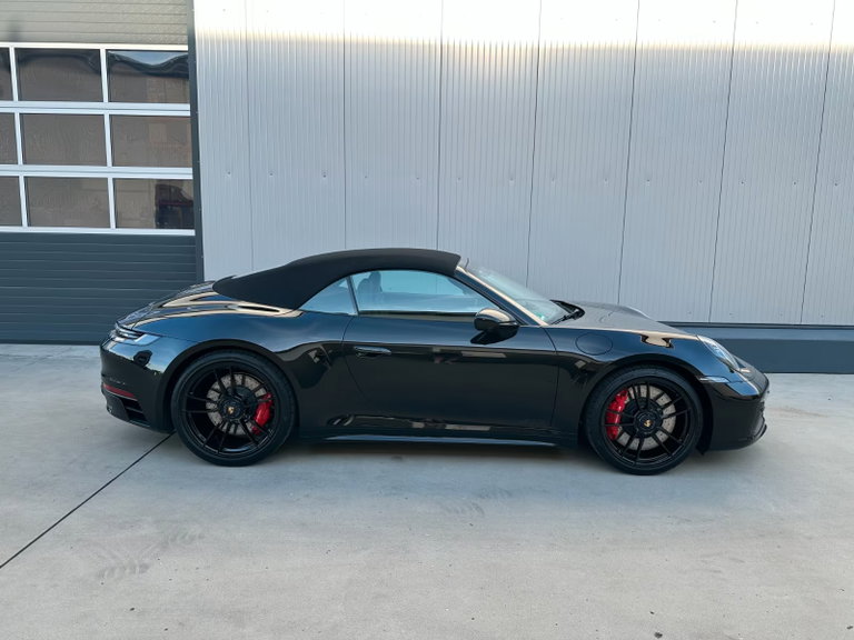 Porsche 992 Carrera GTS