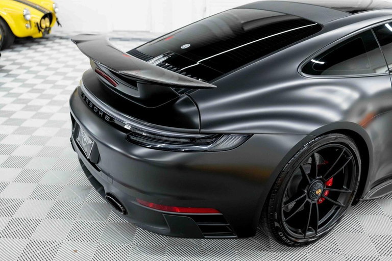 Porsche 992 Carrera GTS