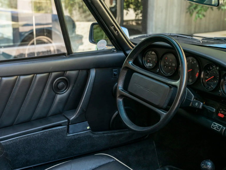 Porsche 911 Carrera 3.2 WTL