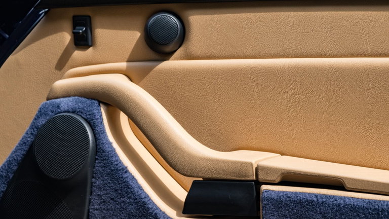 Porsche 993 Carrera 4S