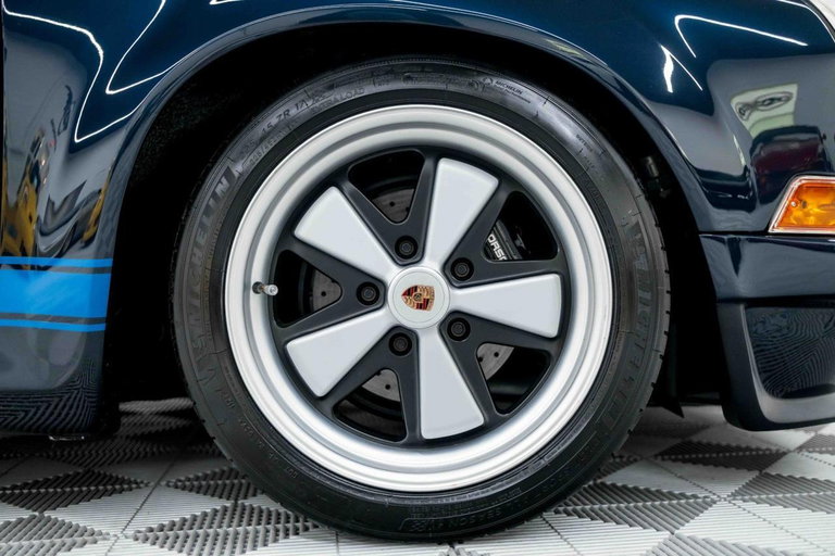 Porsche 911 Backdate