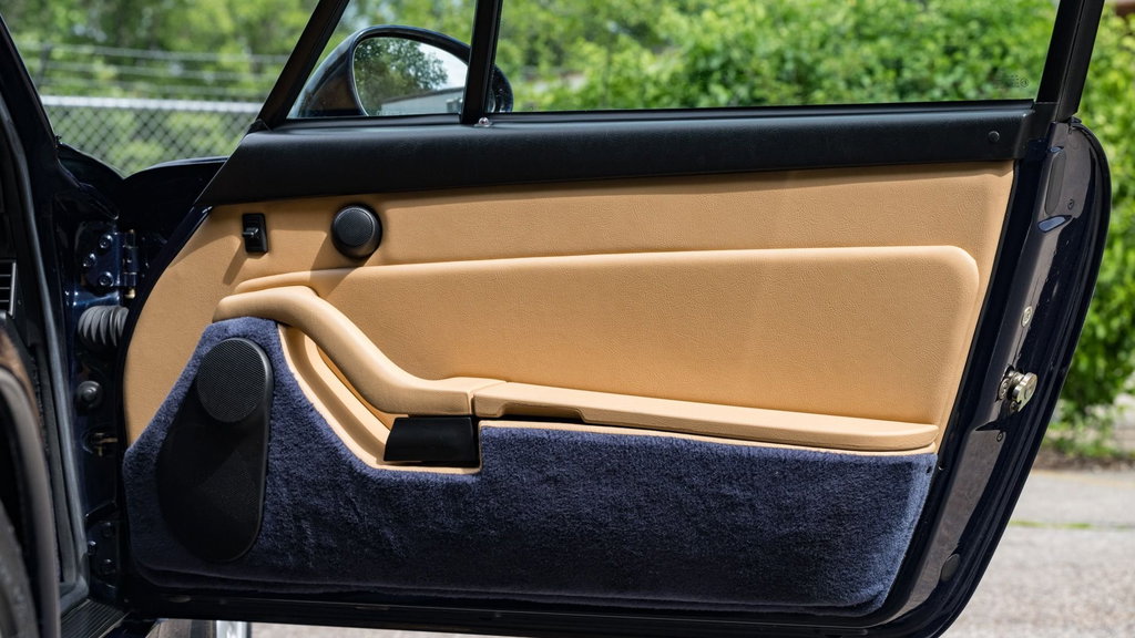 Porsche 993 Carrera 4S