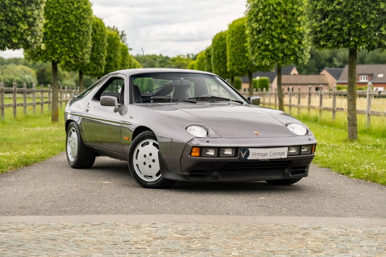 Porsche 928 S