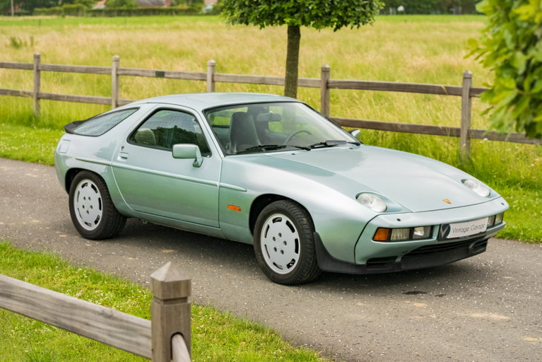 Porsche 928 S