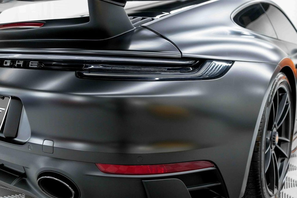 Porsche 992 Carrera GTS
