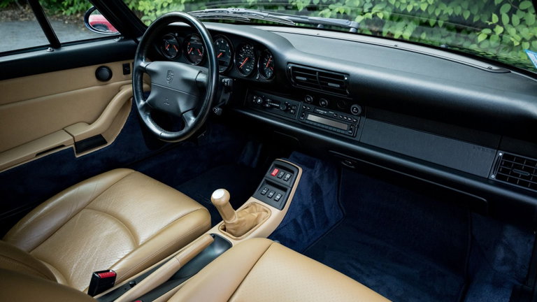 Porsche 993 Carrera 4S