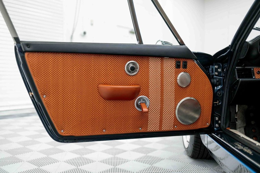 Porsche 911 Backdate