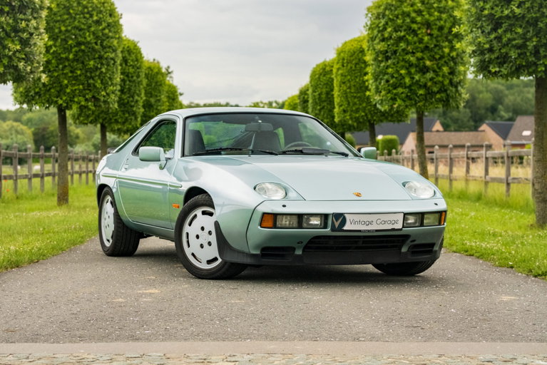 Porsche 928 S