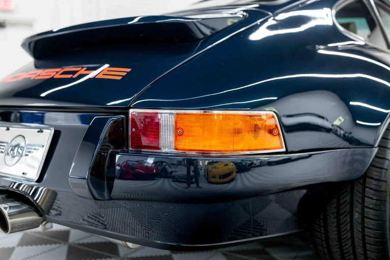 Porsche 911 Backdate