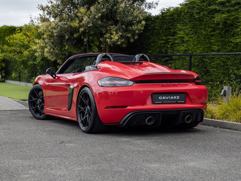 Porsche 718 Spyder RS