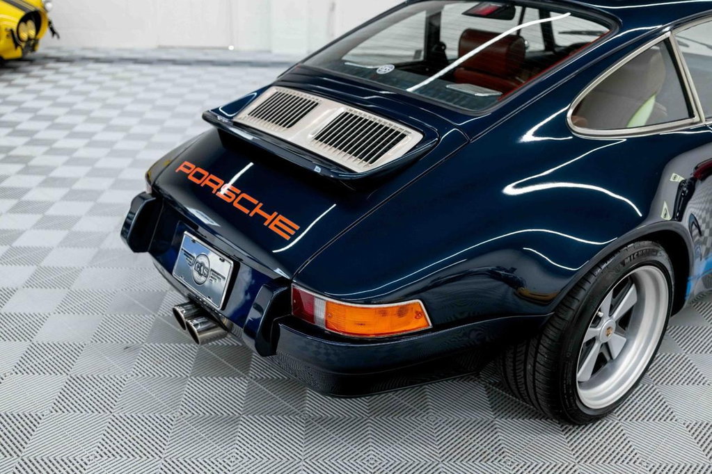 Porsche 911 Backdate