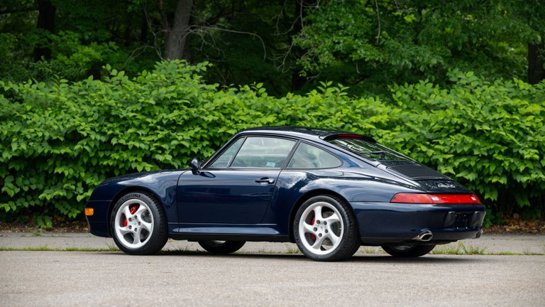 Porsche 993 Carrera 4S