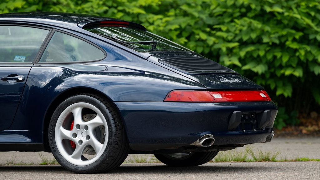 Porsche 993 Carrera 4S