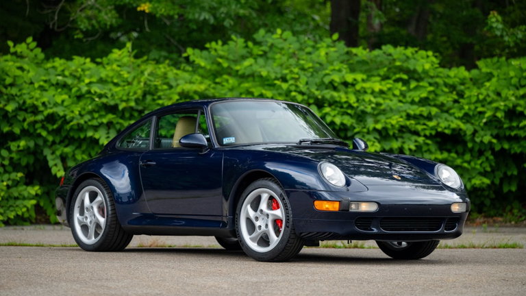 Porsche 993 Carrera 4S