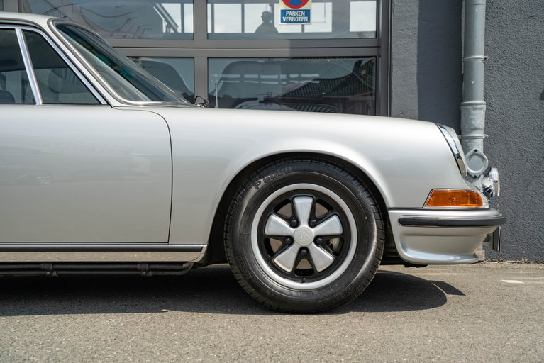Porsche 911 S (F-Modell)