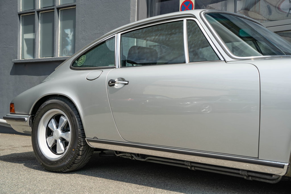 Porsche 911 S (F-Modell)