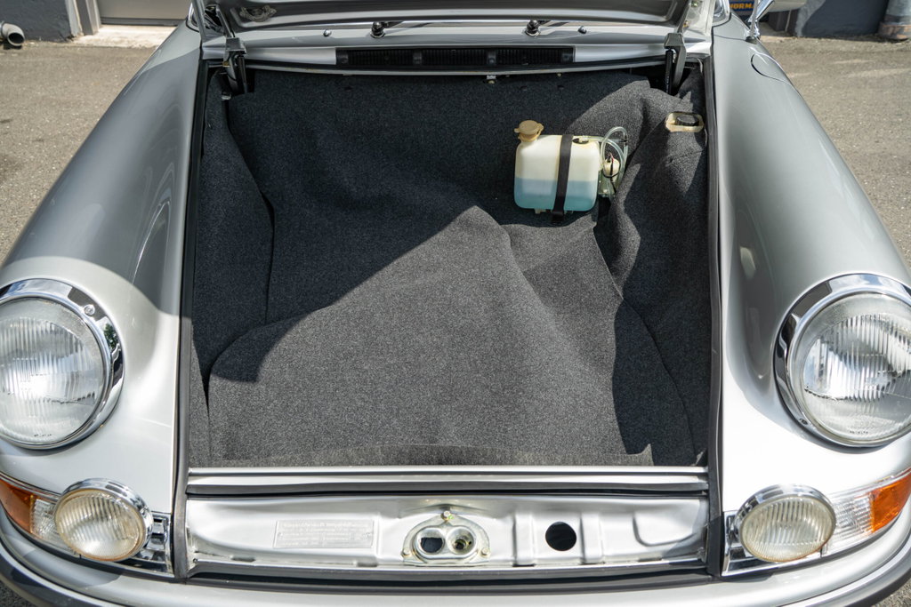 Porsche 911 S (F-Modell)
