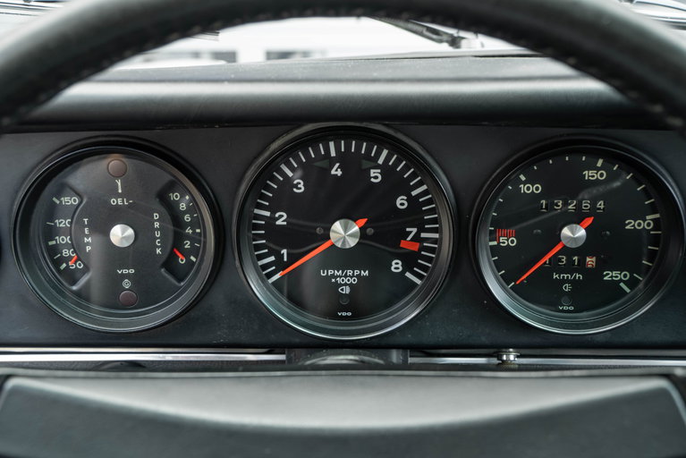 Porsche 911 S (F-Modell)
