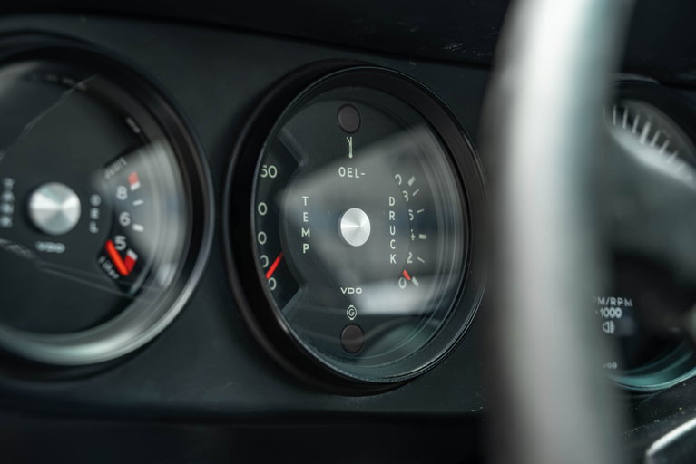Porsche 911 S (F-Modell)