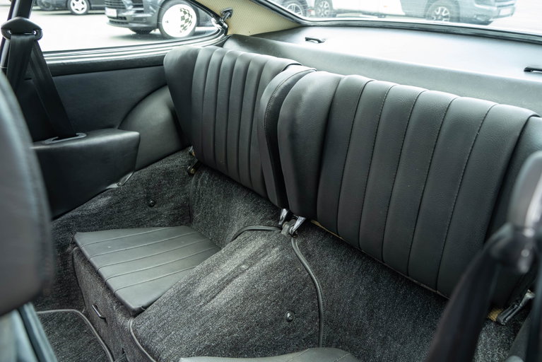 Porsche 911 S (F-Modell)