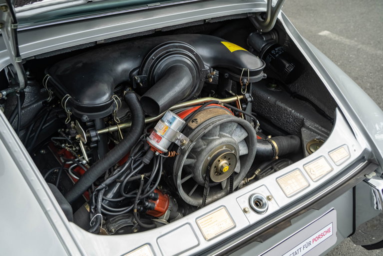 Porsche 911 S (F-Modell)