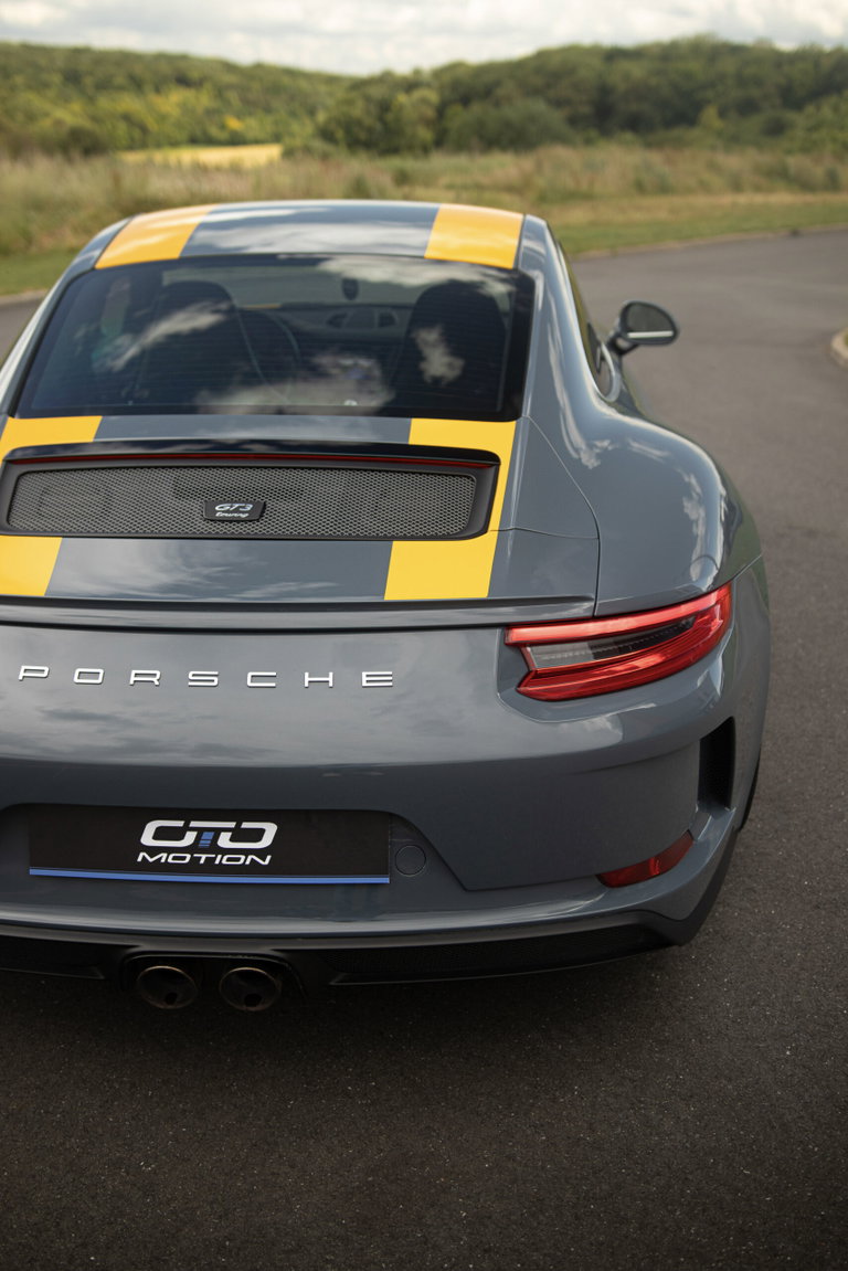 Porsche 991.2 GT3 Touring