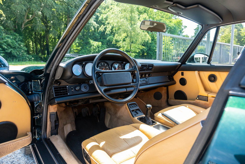 Porsche 964 Carrera 2