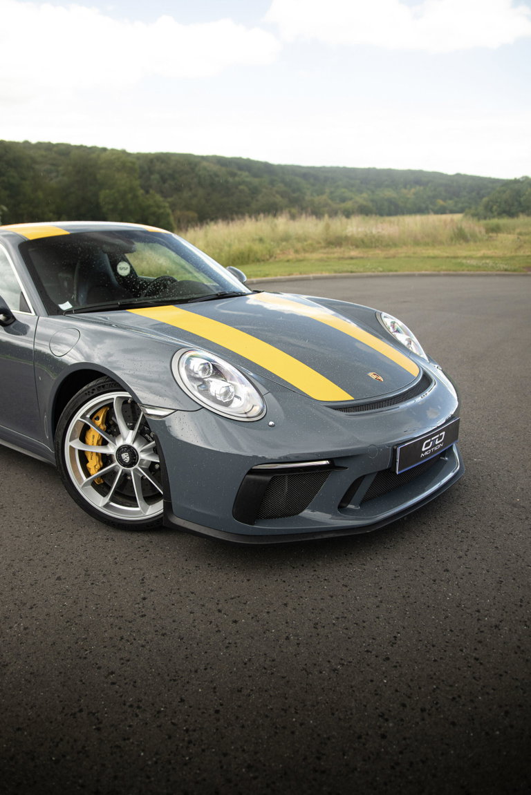 Porsche 991.2 GT3 Touring