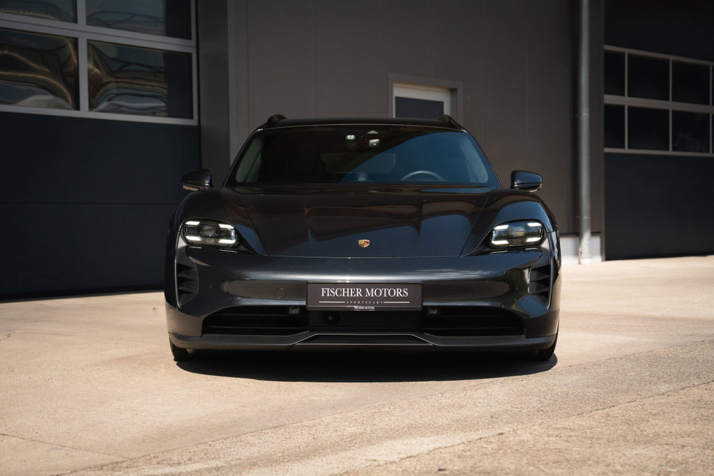 Porsche Taycan GTS Sport Turismo
