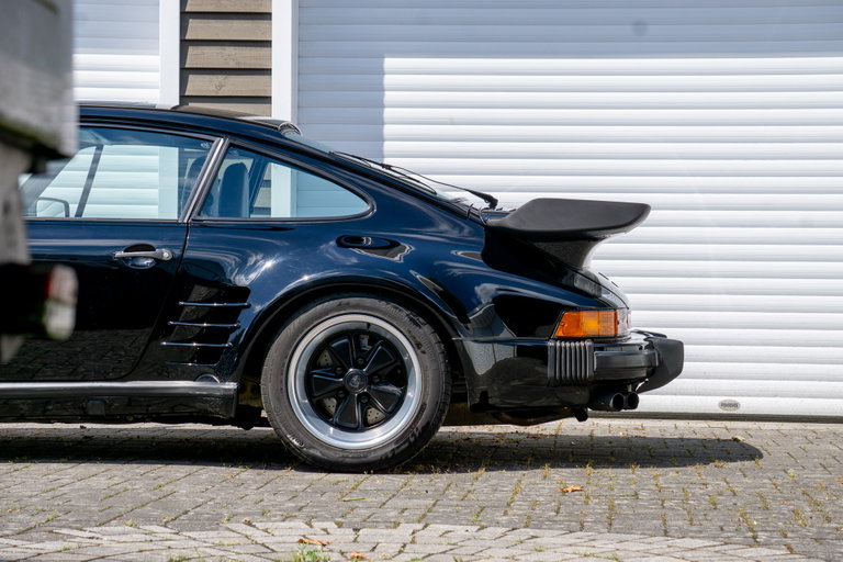 Porsche 911 Turbo 3.3 RUF BTR Conversion