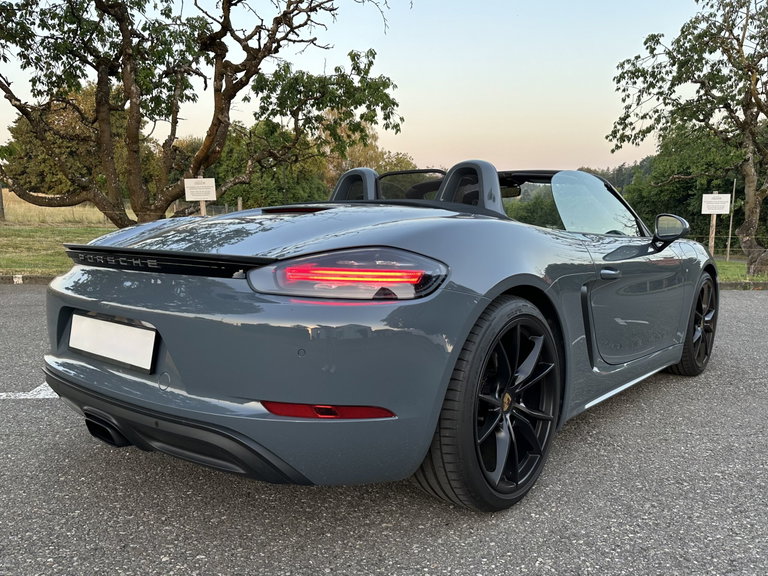 Porsche 718 Boxster