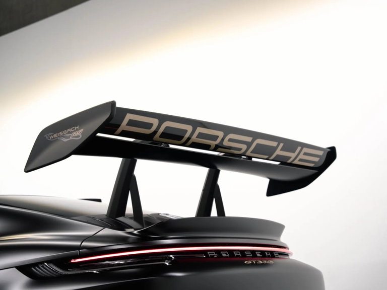 Porsche 992 GT3 RS