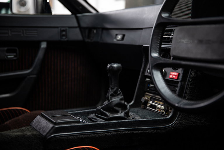 Porsche 924 Carrera GT