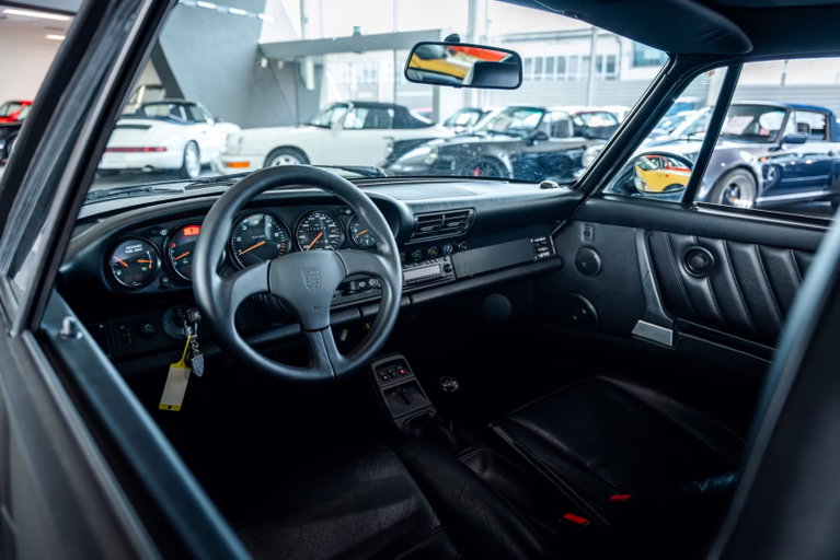 Porsche 964 Carrera 2