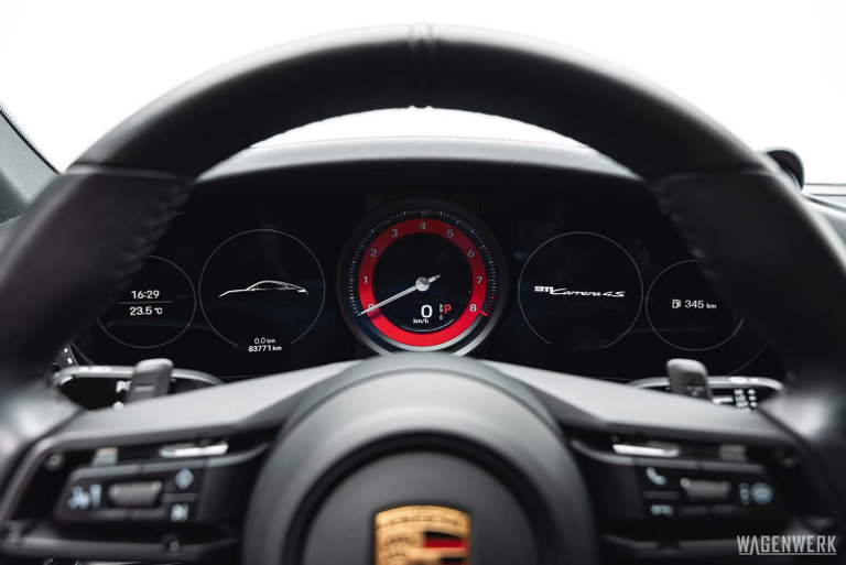 Porsche 992 Carrera 4S
