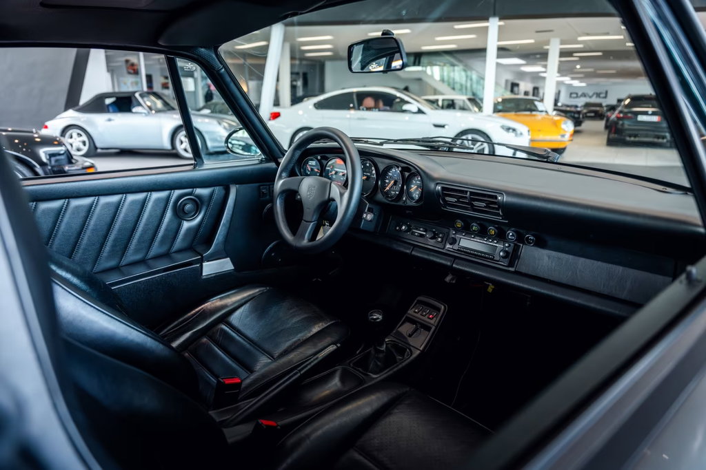 Porsche 964 Carrera 2