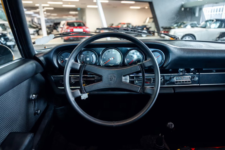 Porsche 911 S (F-Modell)