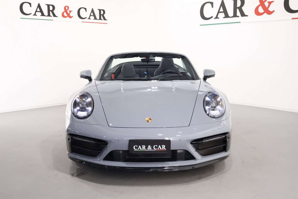 Porsche 992 Carrera 4S