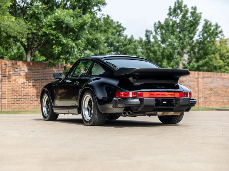 Porsche 911 Turbo Flachbau