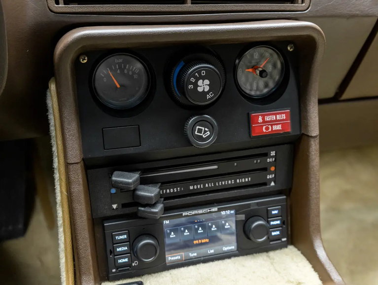 Porsche 924 Turbo