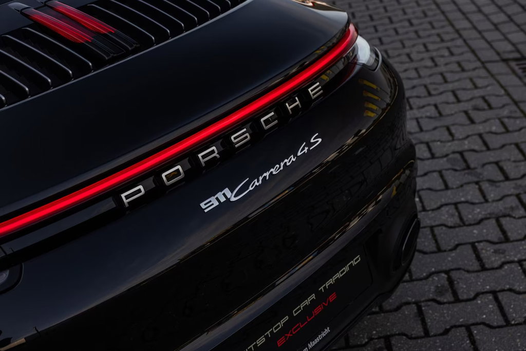 Porsche 992 Carrera 4S