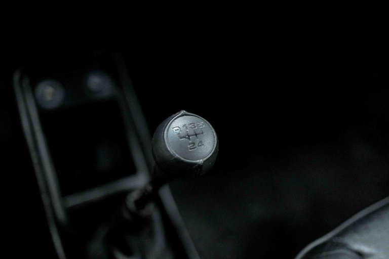 Porsche 911 Carrera 3.2 (US)