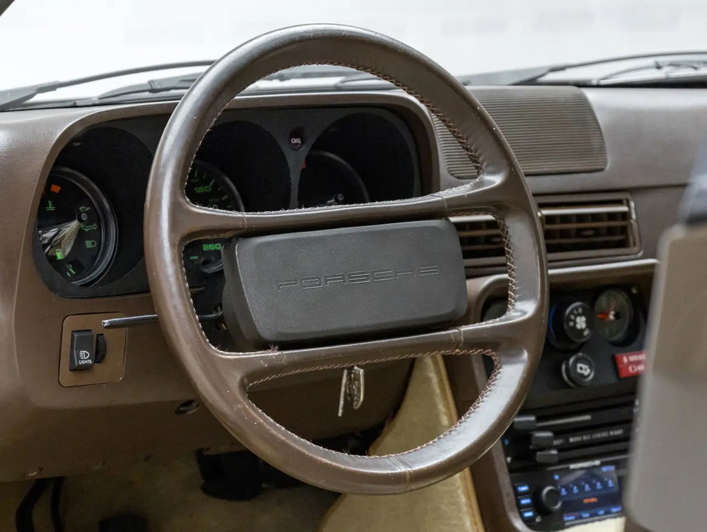 Porsche 924 Turbo