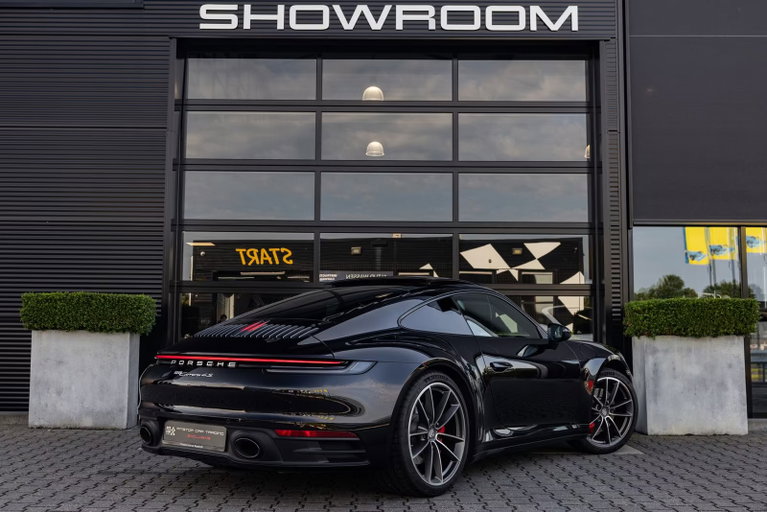 Porsche 992 Carrera 4S
