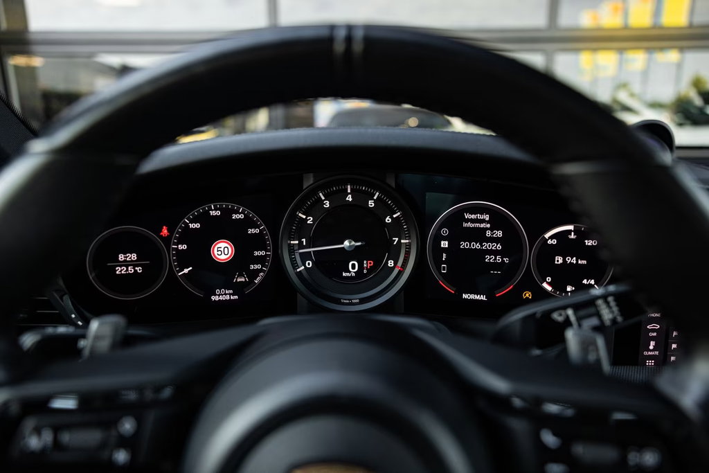 Porsche 992 Carrera 4S