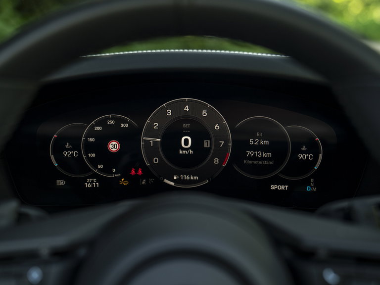 Porsche 992 Carrera