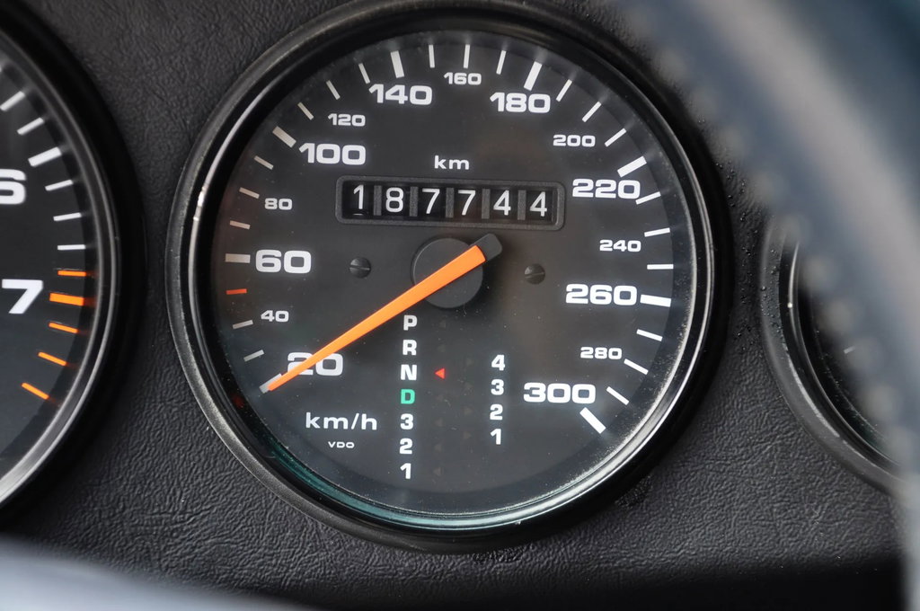 Porsche 964 Carrera 2